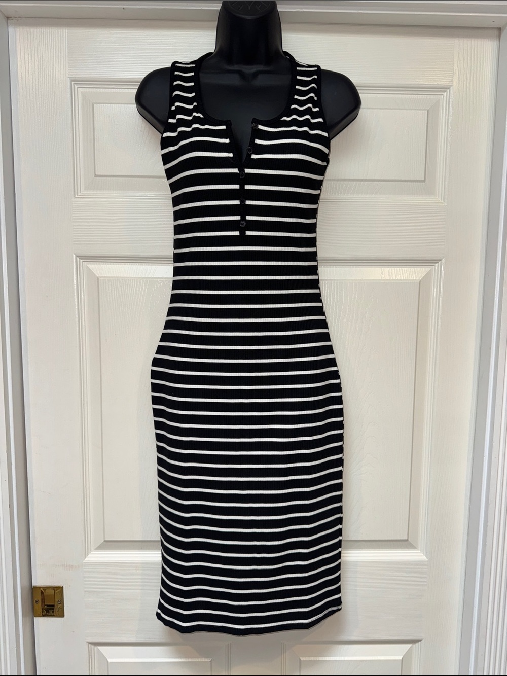 NWOT Ribbed Midi dress